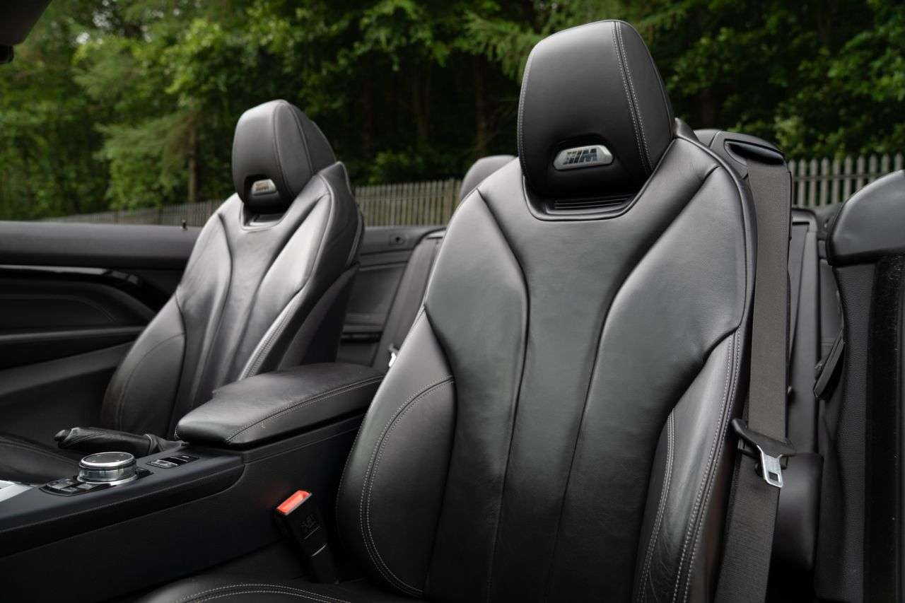 2017 BMW M4 2017 BMW M4