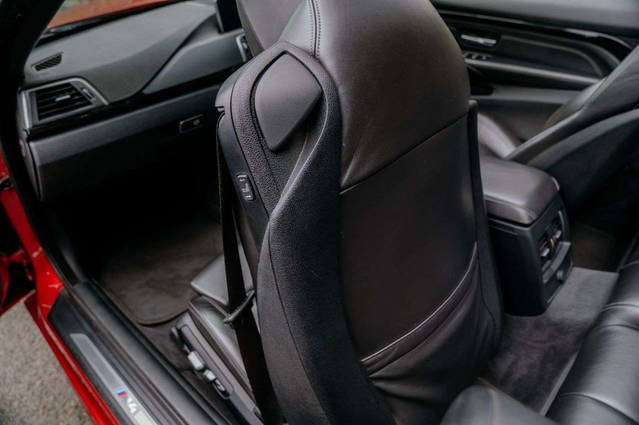 2017 BMW M4 2017 BMW M4