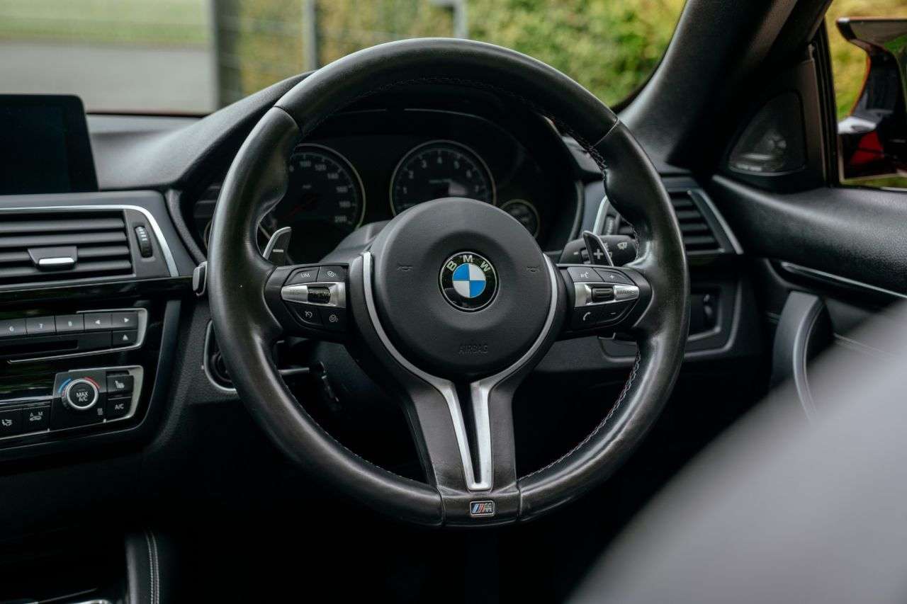 2017 BMW M4 2017 BMW M4