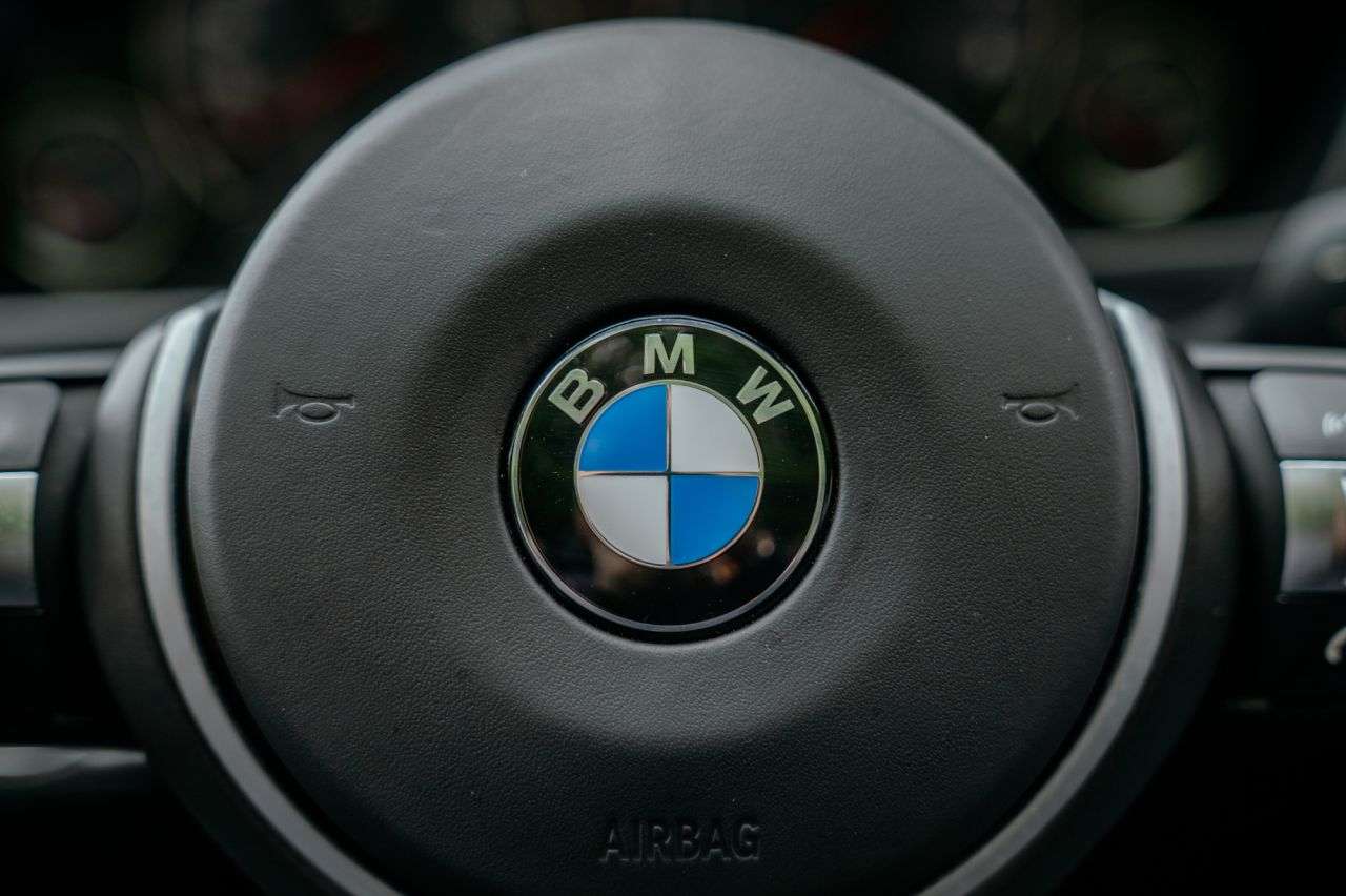 2017 BMW M4 2017 BMW M4