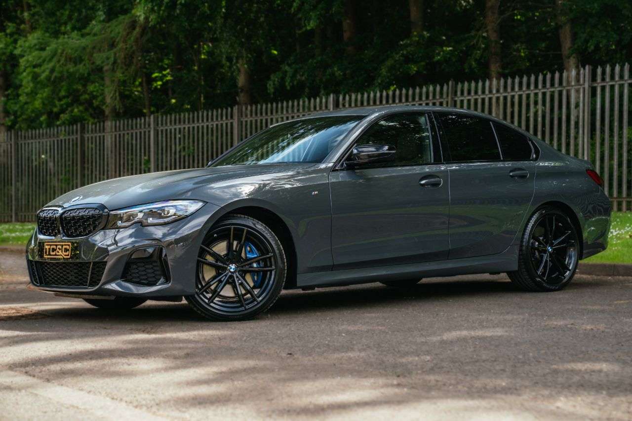 A 2021 BMW 3 SERIES 3.0 M340i MHT Saloon 4dr Petrol Hybrid Auto xDrive Euro 6 (s/s) (374 ps) A 2021 BMW 3 SERIES 3.0 M340i MHT Saloon 4dr Petrol Hybrid Auto xDrive Euro 6 (s/s) (374 ps)