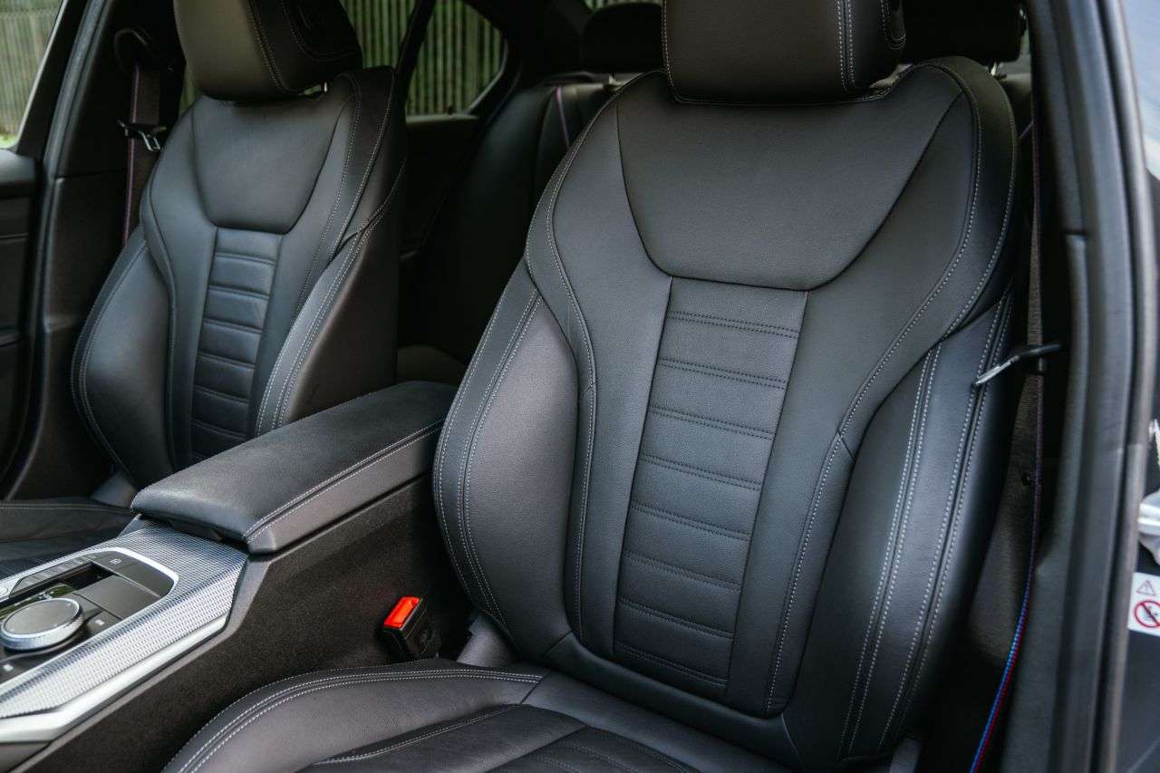 2021 BMW 3 SERIES 2021 BMW 3 SERIES