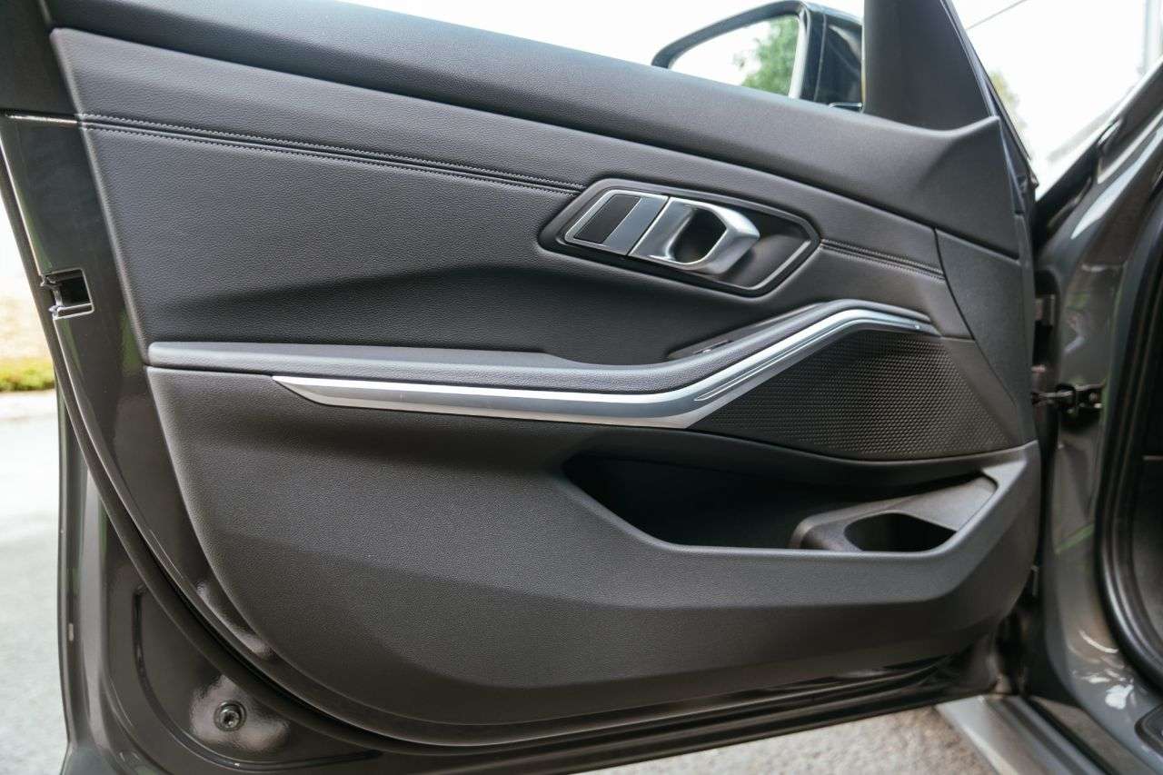 2021 BMW 3 SERIES 2021 BMW 3 SERIES