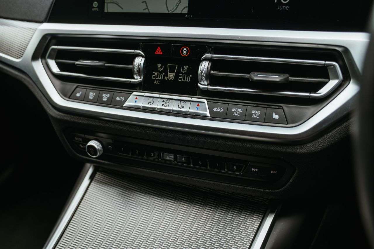 2021 BMW 3 SERIES 2021 BMW 3 SERIES