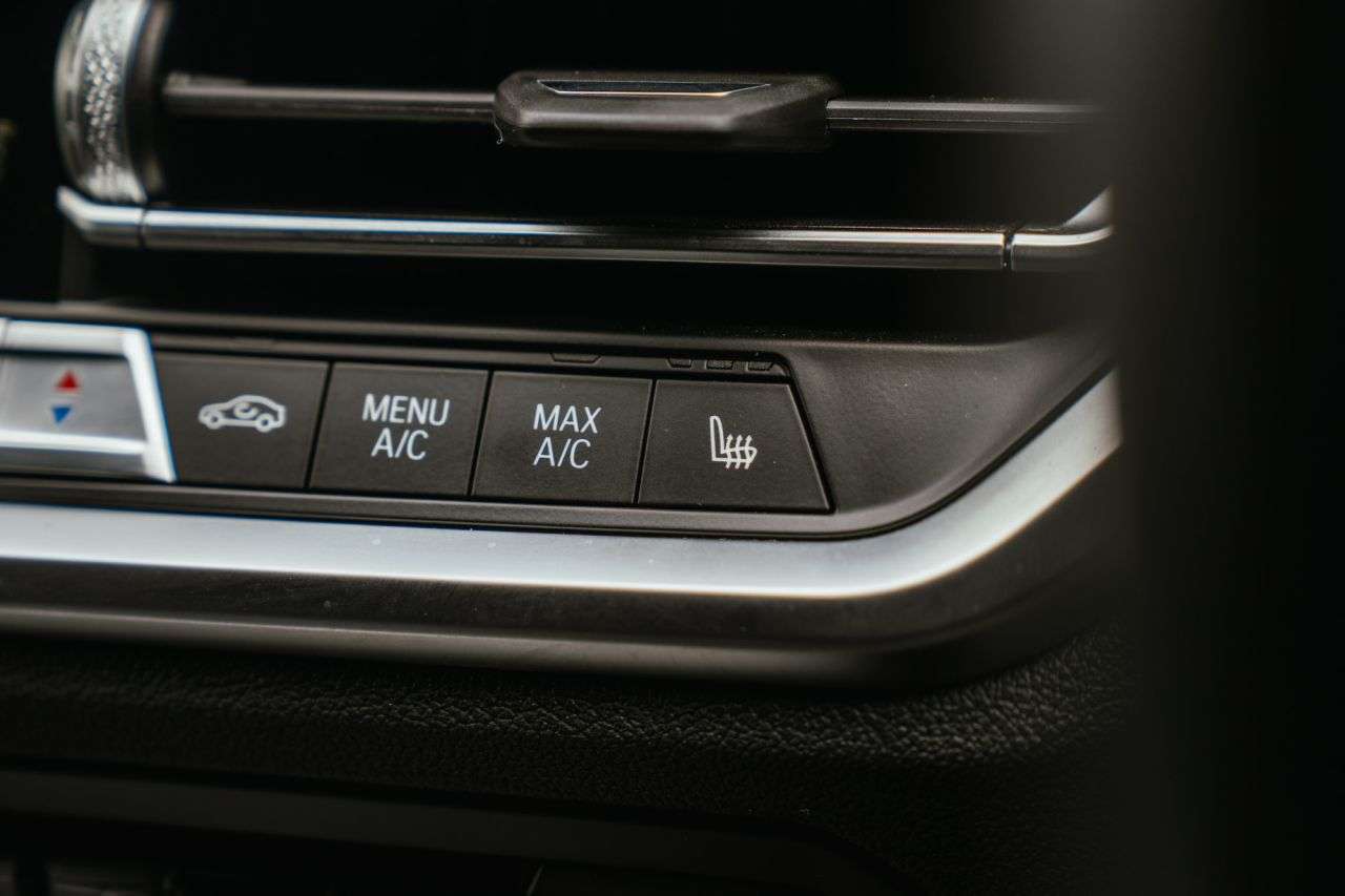 2021 BMW 3 SERIES 2021 BMW 3 SERIES