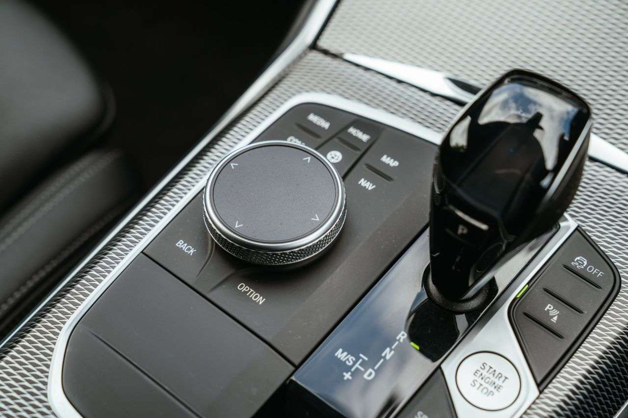 2021 BMW 3 SERIES 2021 BMW 3 SERIES