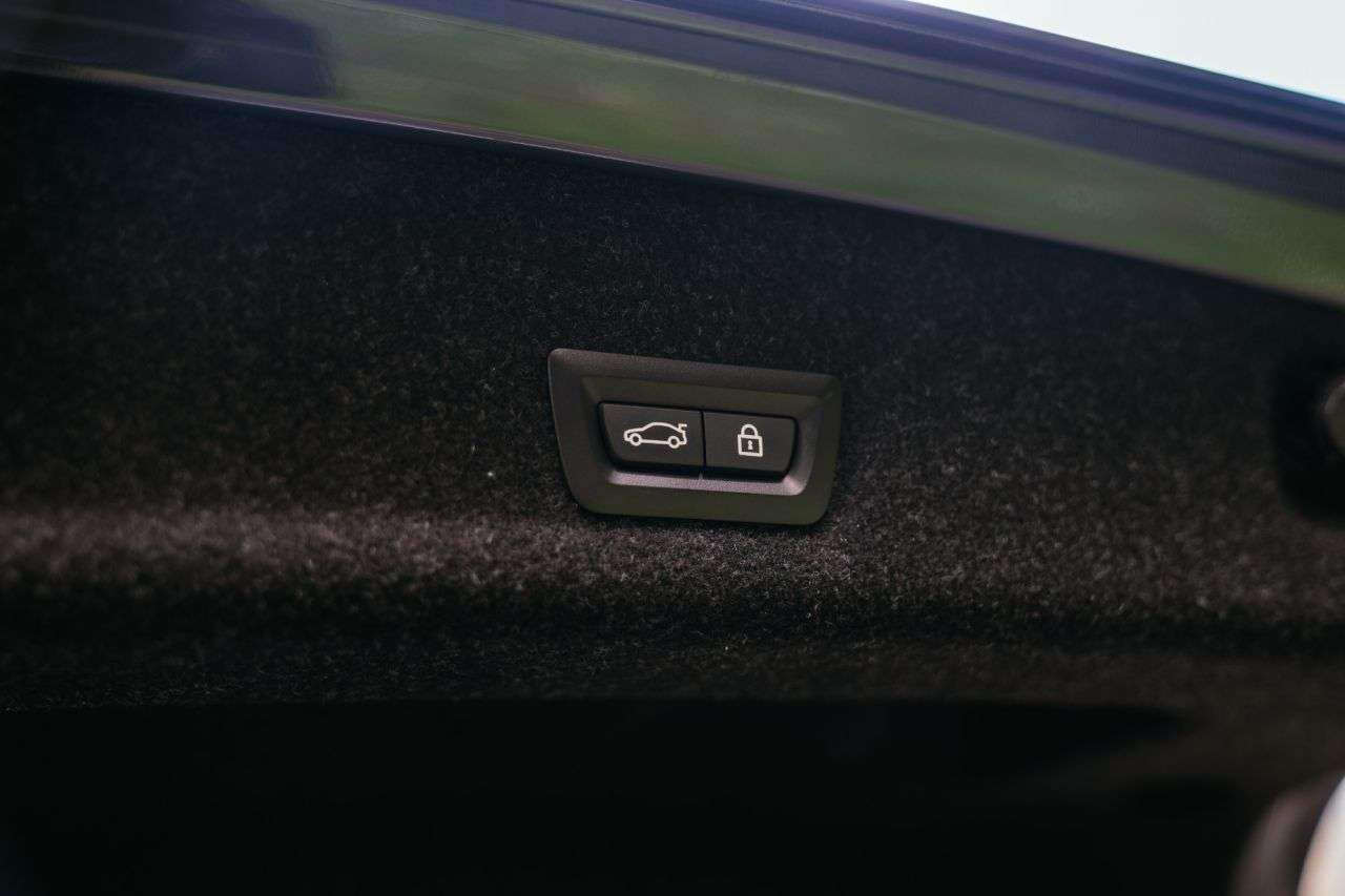 2021 BMW 3 SERIES 2021 BMW 3 SERIES