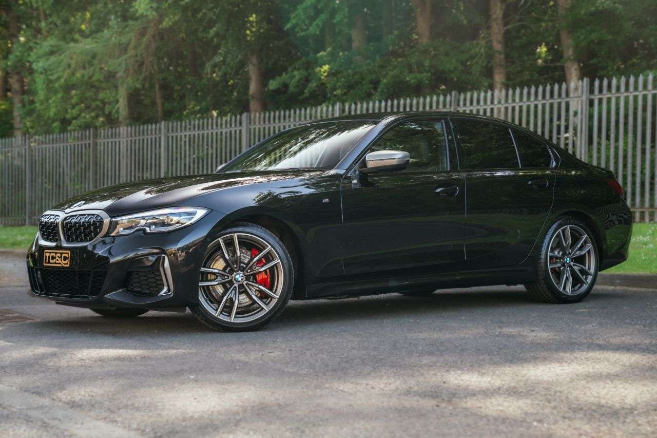 A 2021 BMW 3 SERIES 3.0 M340d MHT Saloon 4dr Diesel Hybrid Auto xDrive Euro 6 (s/s) (340 ps) A 2021 BMW 3 SERIES 3.0 M340d MHT Saloon 4dr Diesel Hybrid Auto xDrive Euro 6 (s/s) (340 ps)