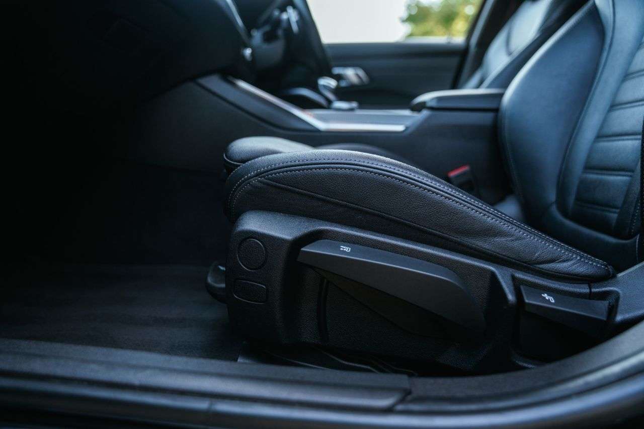 2021 BMW 3 SERIES 2021 BMW 3 SERIES