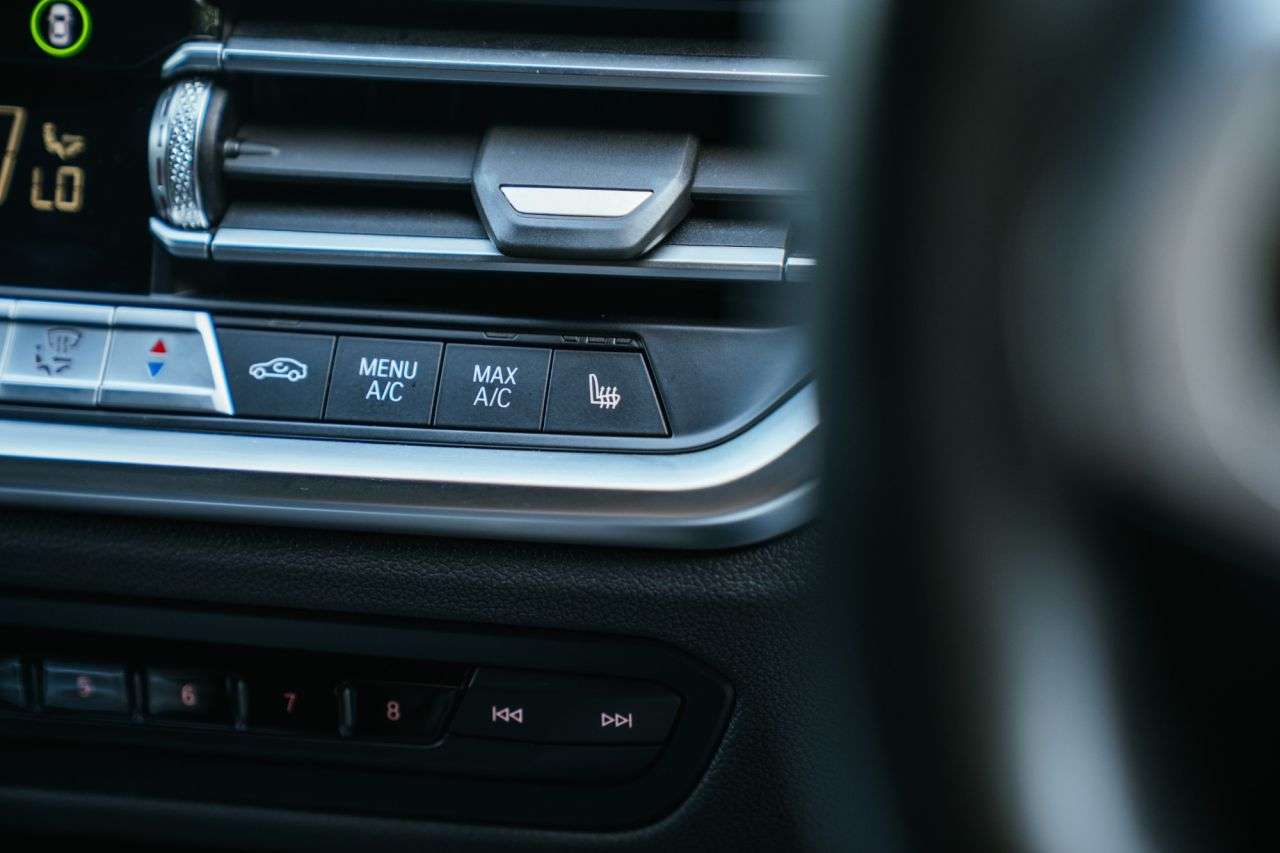 2021 BMW 3 SERIES 2021 BMW 3 SERIES