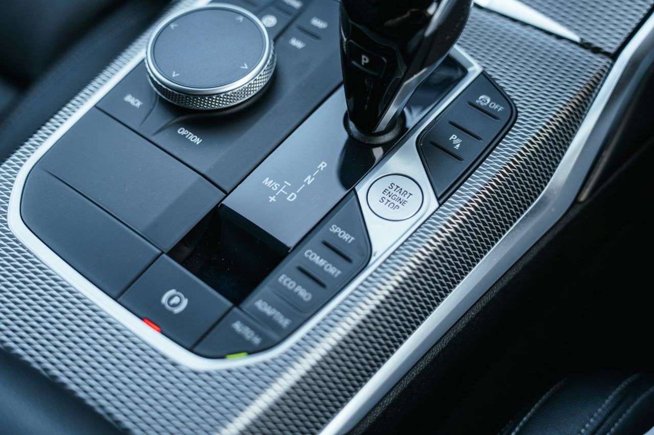 2021 BMW 3 SERIES 2021 BMW 3 SERIES