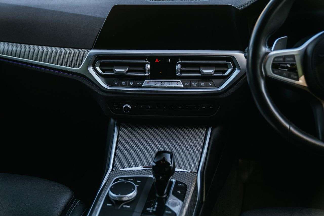 2021 BMW 3 SERIES 2021 BMW 3 SERIES