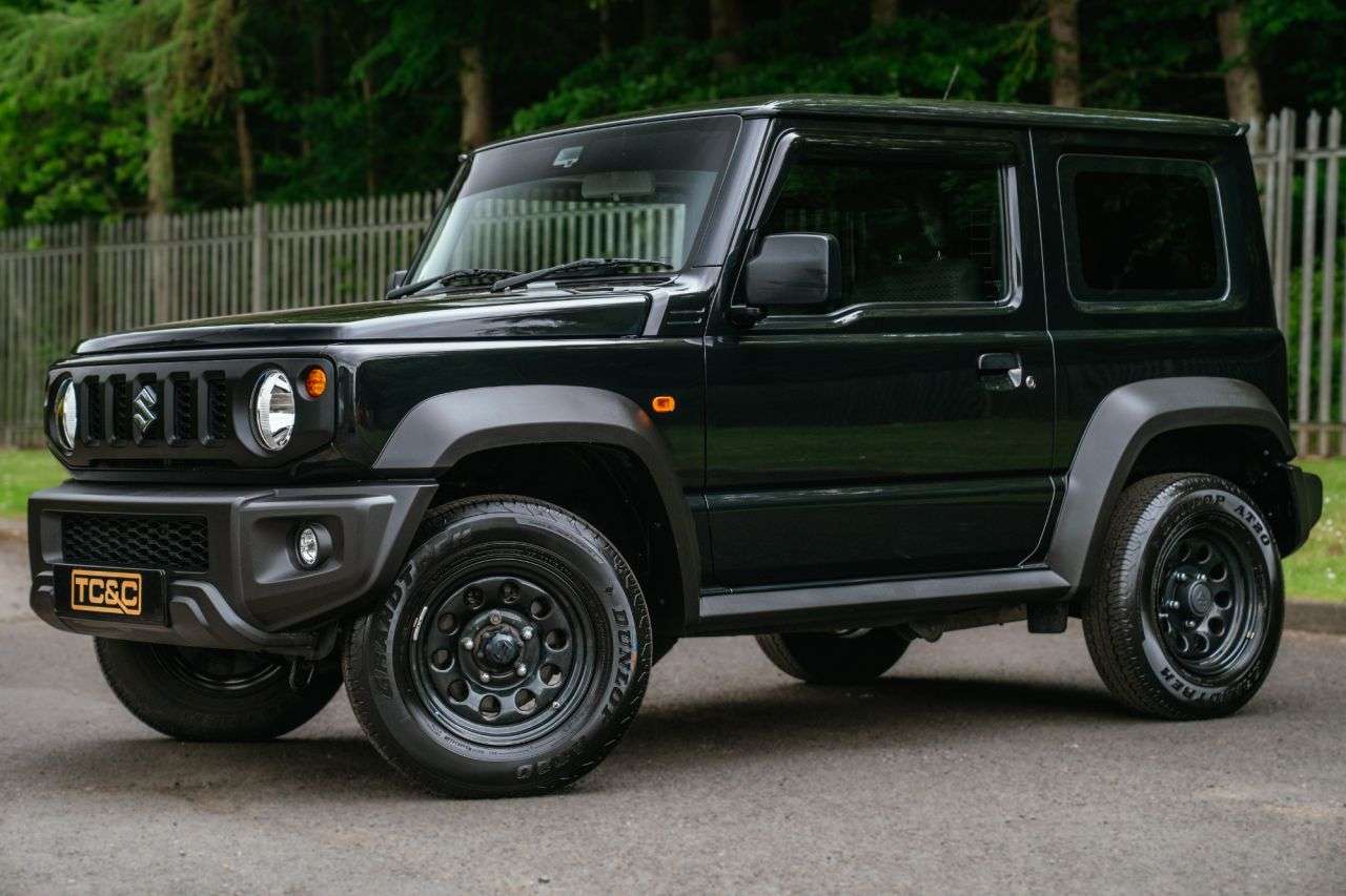 A 2023 SUZUKI JIMNY 1.5 LCV 3dr Petrol Manual ALLGRIP Euro 6 (101 ps) A 2023 SUZUKI JIMNY 1.5 LCV 3dr Petrol Manual ALLGRIP Euro 6 (101 ps)