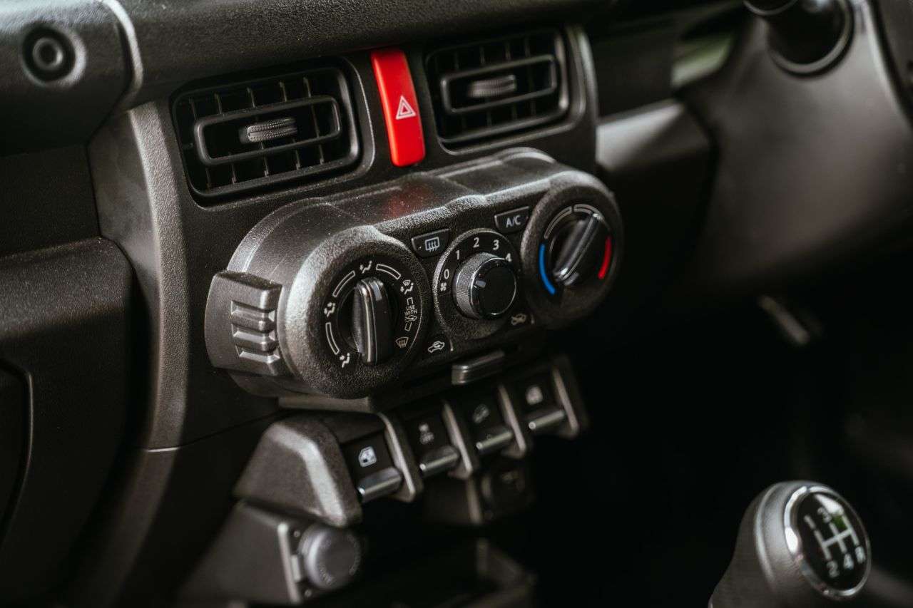 2023 SUZUKI JIMNY 2023 SUZUKI JIMNY