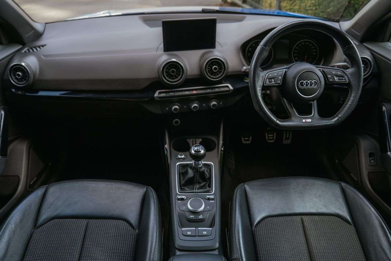 A 2019 AUDI Q2 1.5 TFSI CoD 35 Black Edition SUV 5dr Petrol Manual Euro 6 (s/s) (150 ps) A 2019 AUDI Q2 1.5 TFSI CoD 35 Black Edition SUV 5dr Petrol Manual Euro 6 (s/s) (150 ps)
