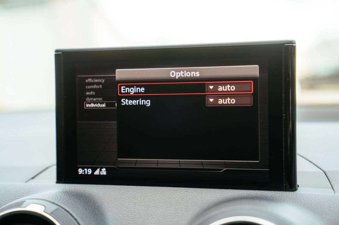 2019 AUDI Q2 2019 AUDI Q2