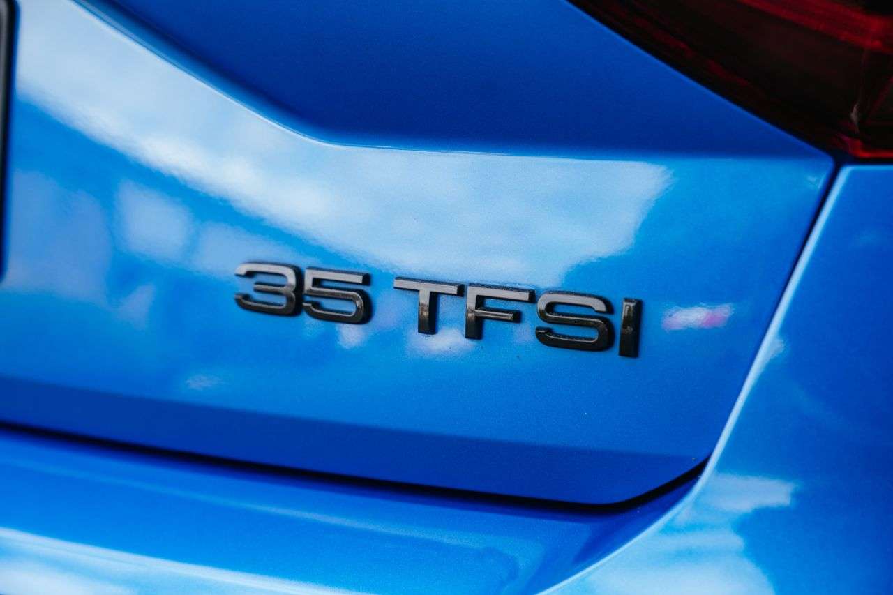 2019 AUDI Q2 2019 AUDI Q2