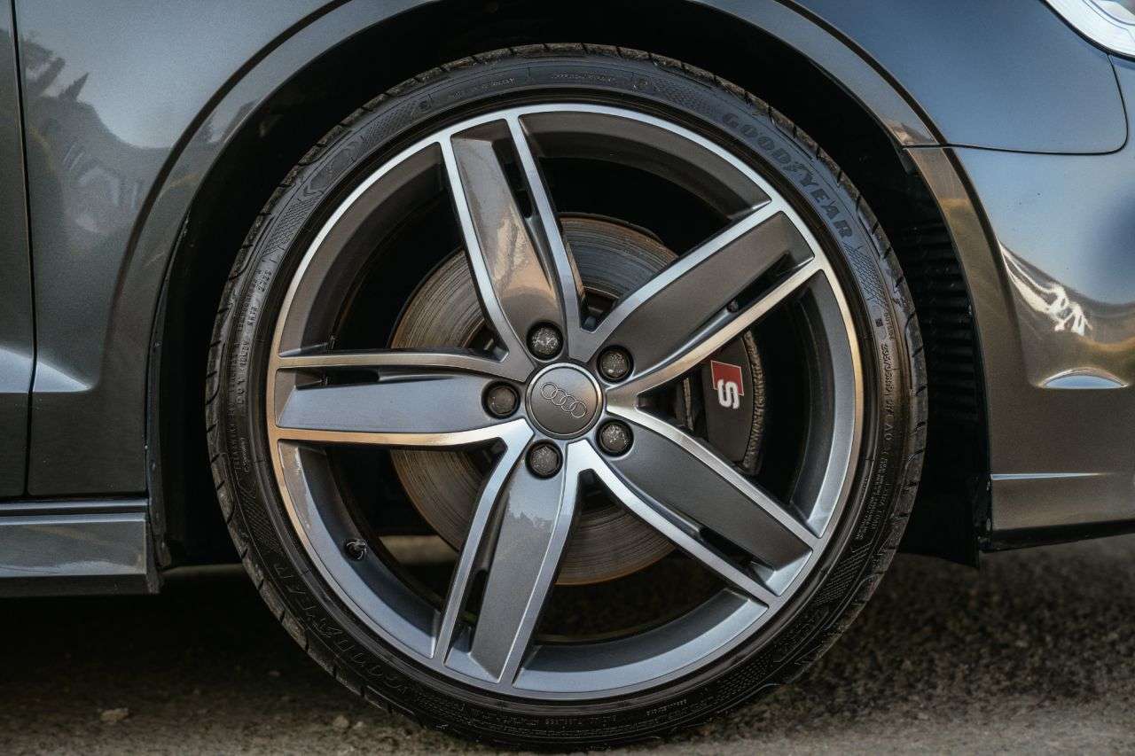 2019 AUDI S3 2019 AUDI S3