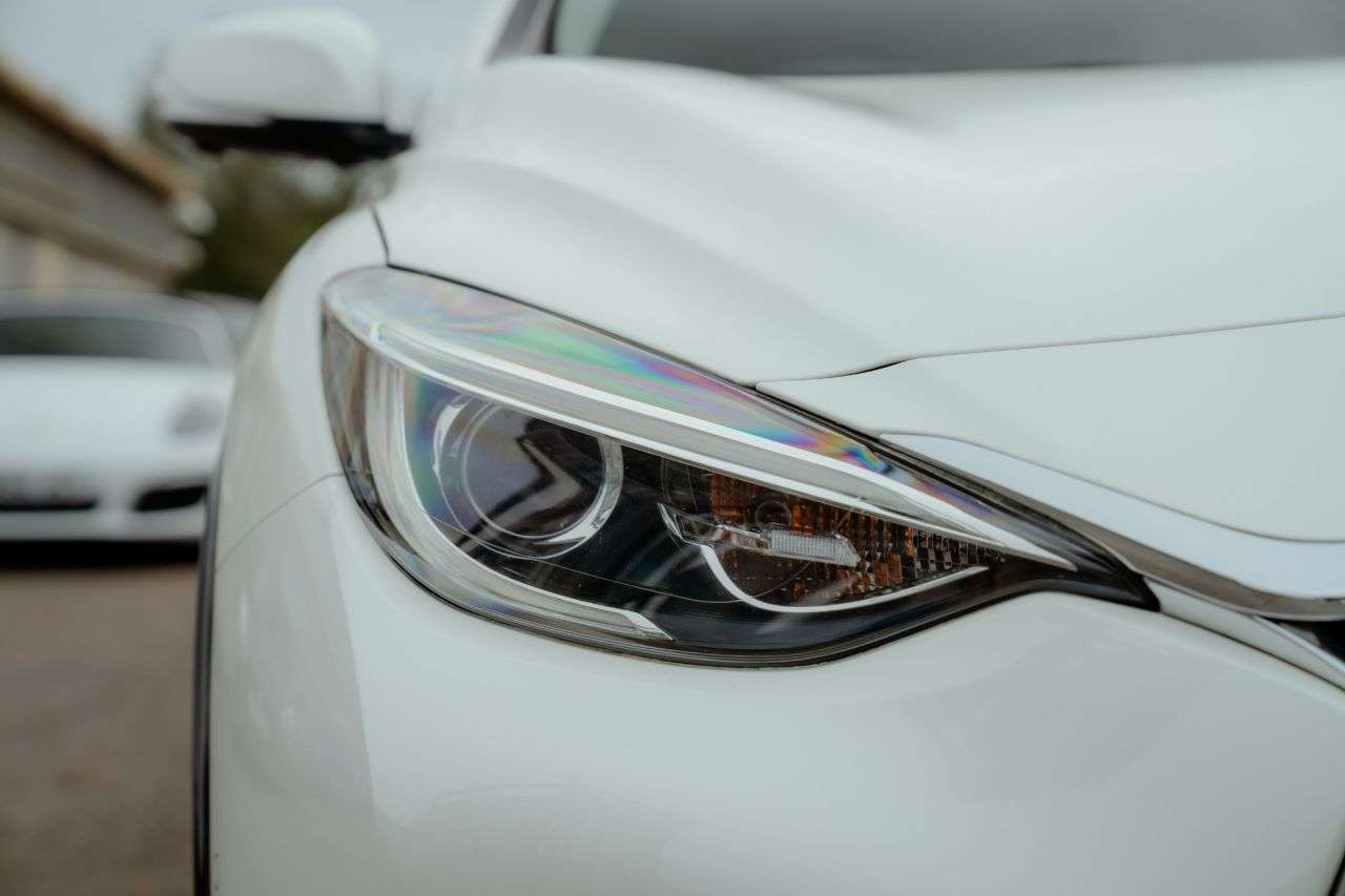 2016 INFINITI Q30 2016 INFINITI Q30