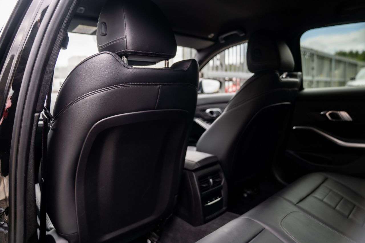 2019 BMW 3 SERIES 2019 BMW 3 SERIES