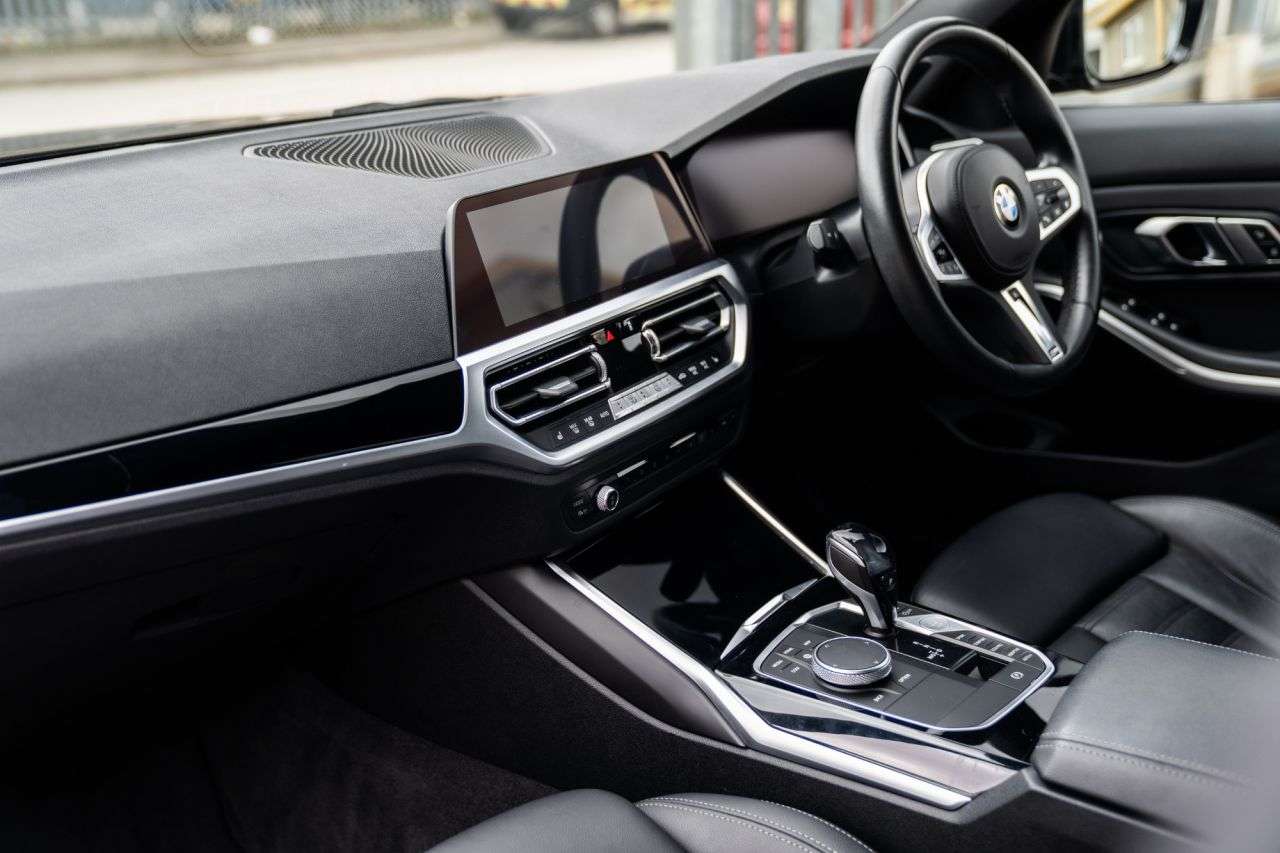 2019 BMW 3 SERIES 2019 BMW 3 SERIES