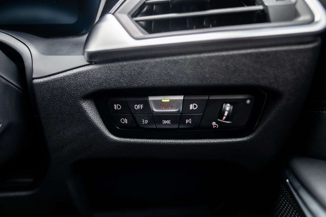 2019 BMW 3 SERIES 2019 BMW 3 SERIES