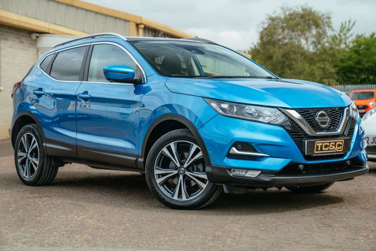 A 2020 NISSAN QASHQAI 1.3 DIG-T N-Connecta SUV 5dr Petrol DCT Auto Euro 6 (s/s) (160 ps) A 2020 NISSAN QASHQAI 1.3 DIG-T N-Connecta SUV 5dr Petrol DCT Auto Euro 6 (s/s) (160 ps)