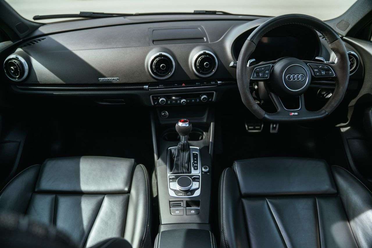 A 2019 AUDI RS3 2.5 TFSI Audi Sport Edition Sportback 5dr Petrol S Tronic quattro Euro 6 (s A 2019 AUDI RS3 2.5 TFSI Audi Sport Edition Sportback 5dr Petrol S Tronic quattro Euro 6 (s