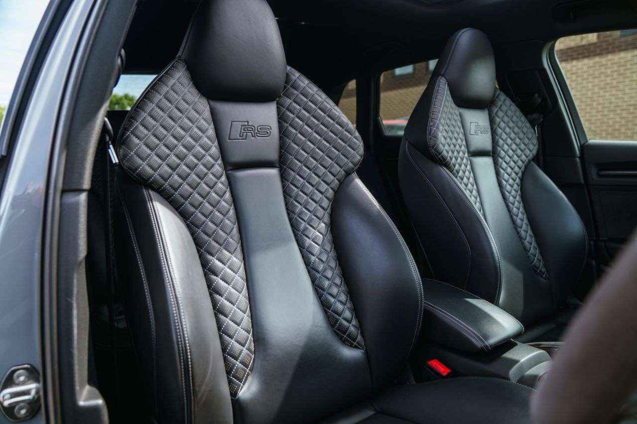 A 2019 AUDI RS3 2.5 TFSI Audi Sport Edition Sportback 5dr Petrol S Tronic quattro Euro 6 (s A 2019 AUDI RS3 2.5 TFSI Audi Sport Edition Sportback 5dr Petrol S Tronic quattro Euro 6 (s