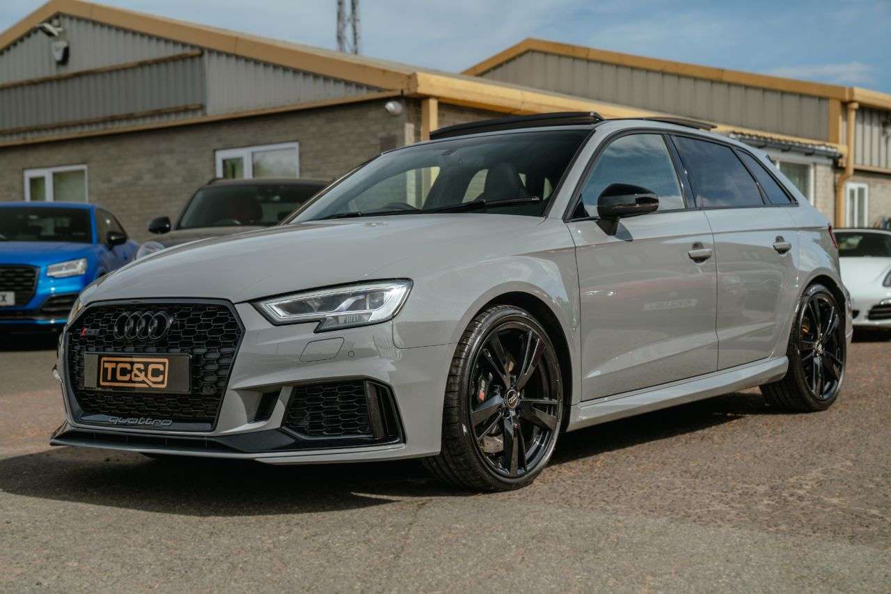 2019 AUDI RS3 2019 AUDI RS3