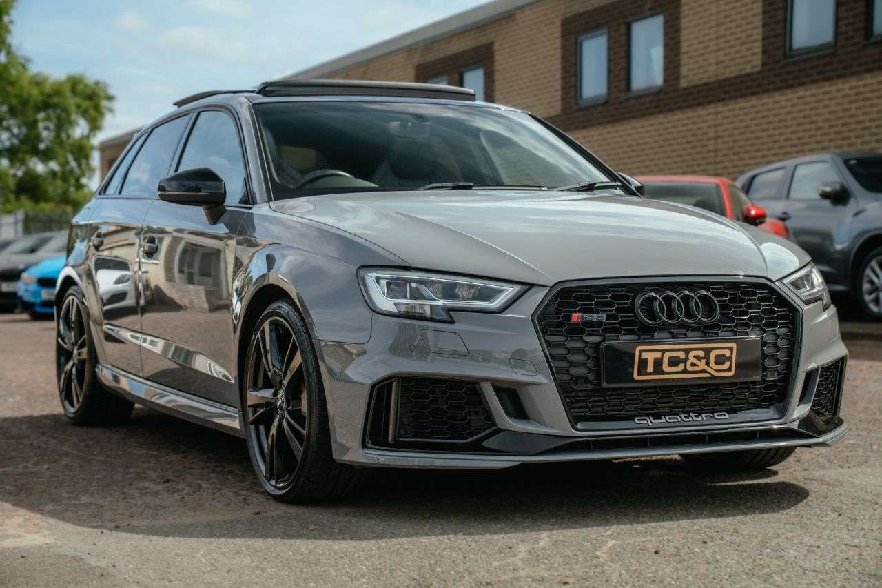 2019 AUDI RS3 2019 AUDI RS3