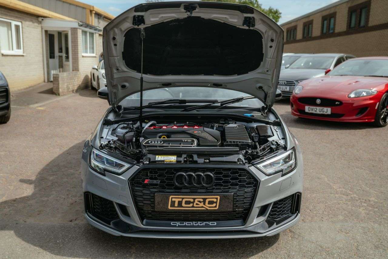 2019 AUDI RS3 2019 AUDI RS3