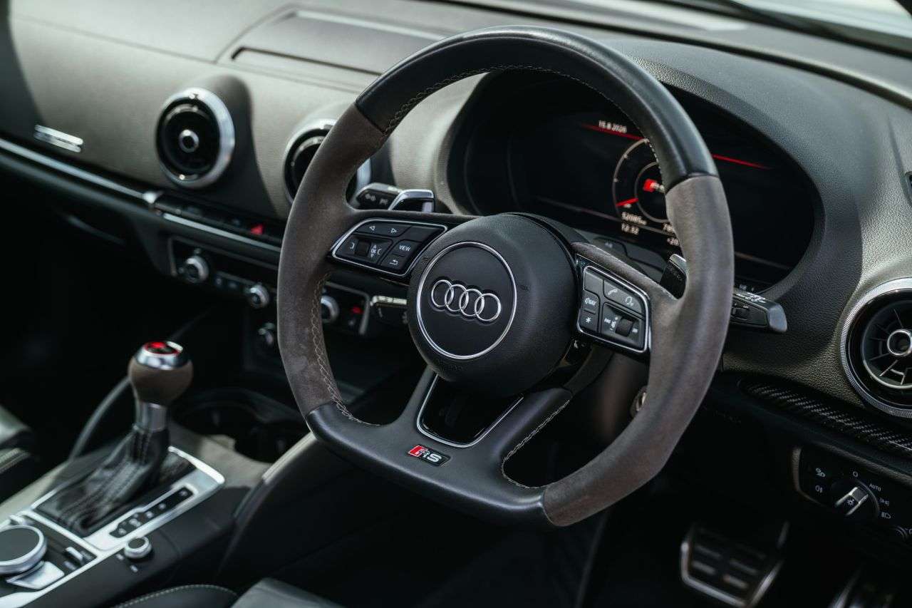2019 AUDI RS3 2019 AUDI RS3