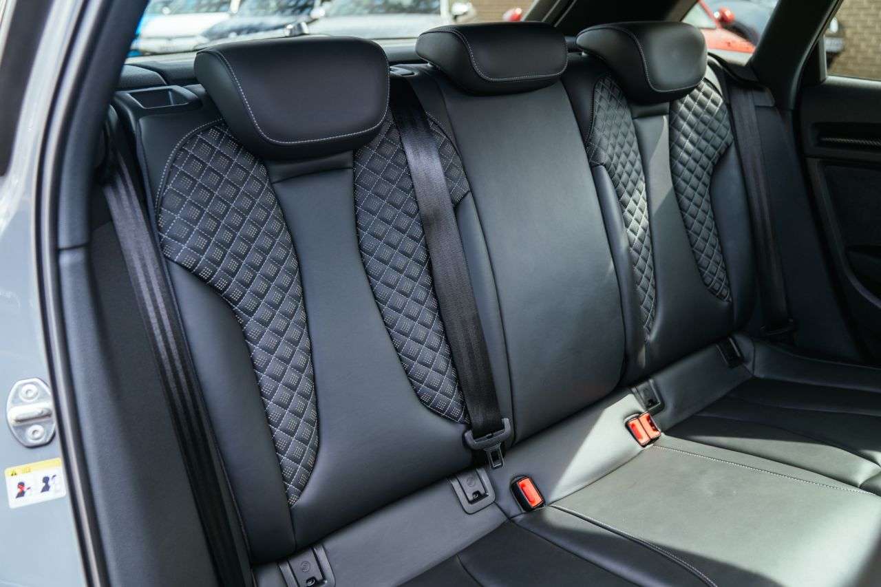 2019 AUDI RS3 2019 AUDI RS3