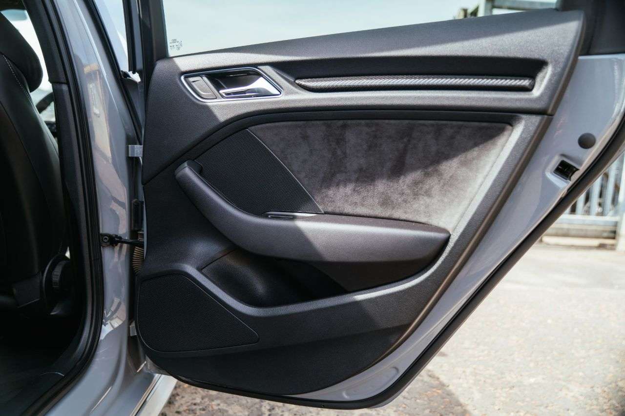 2019 AUDI RS3 2019 AUDI RS3