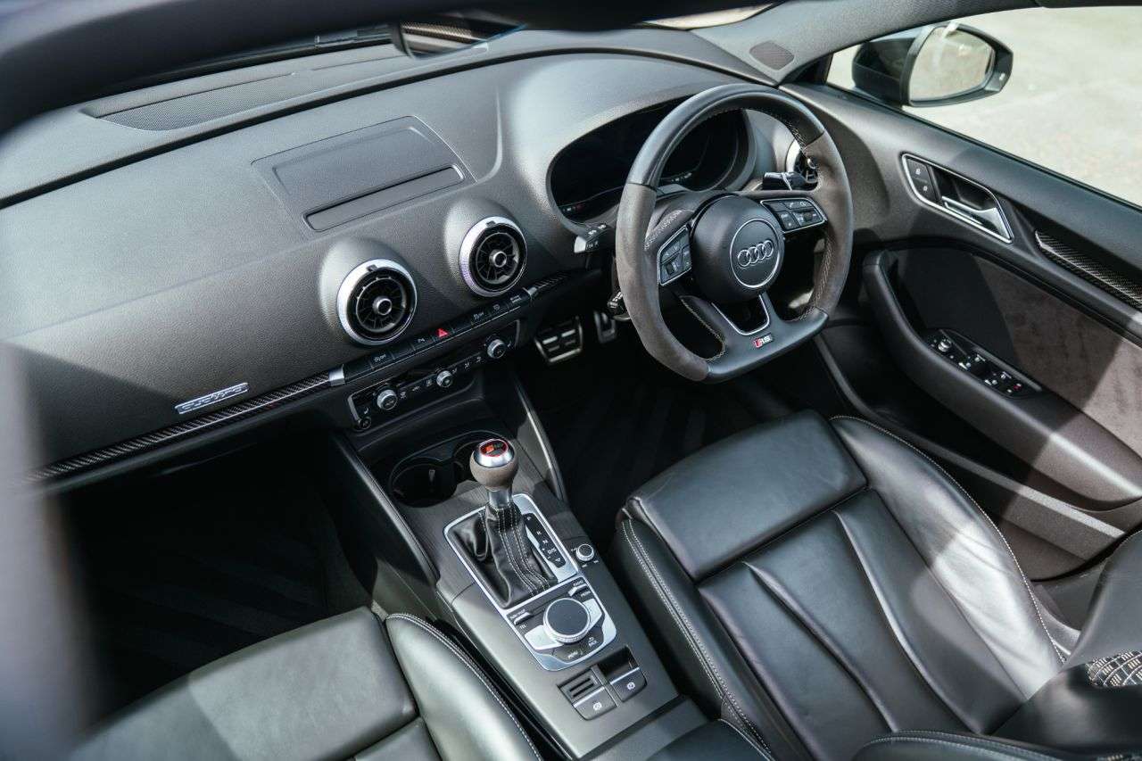 2019 AUDI RS3 2019 AUDI RS3