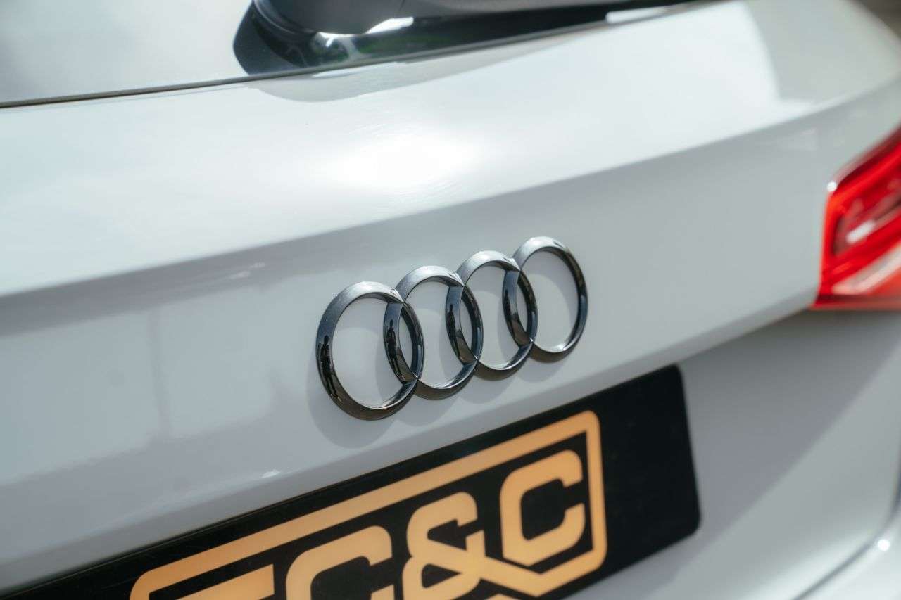 2019 AUDI RS3 2019 AUDI RS3