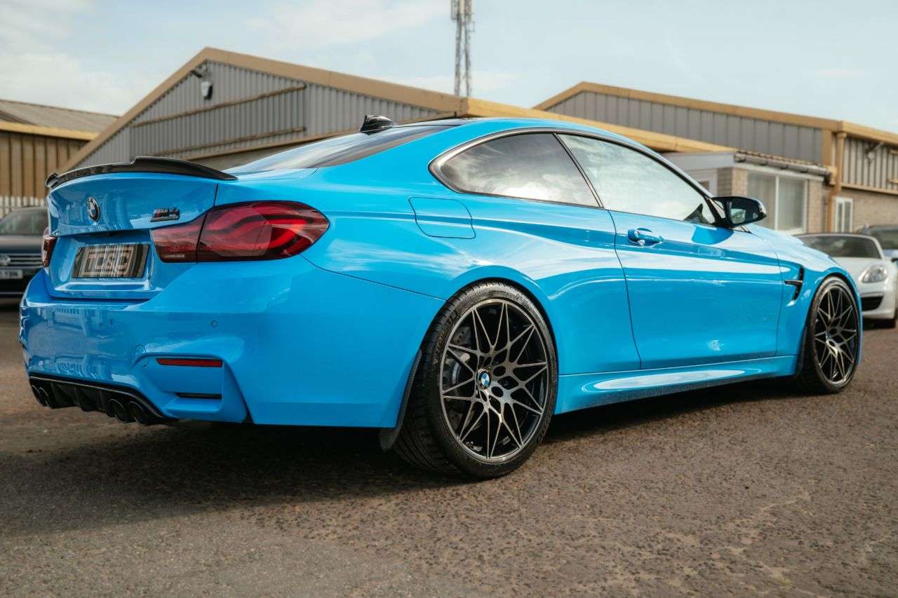 2019 BMW M4 2019 BMW M4