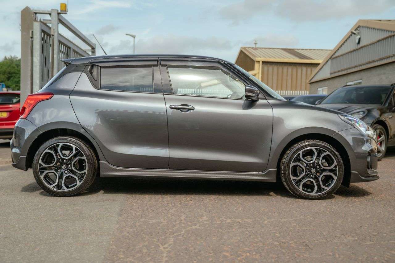 2022 SUZUKI SWIFT 2022 SUZUKI SWIFT