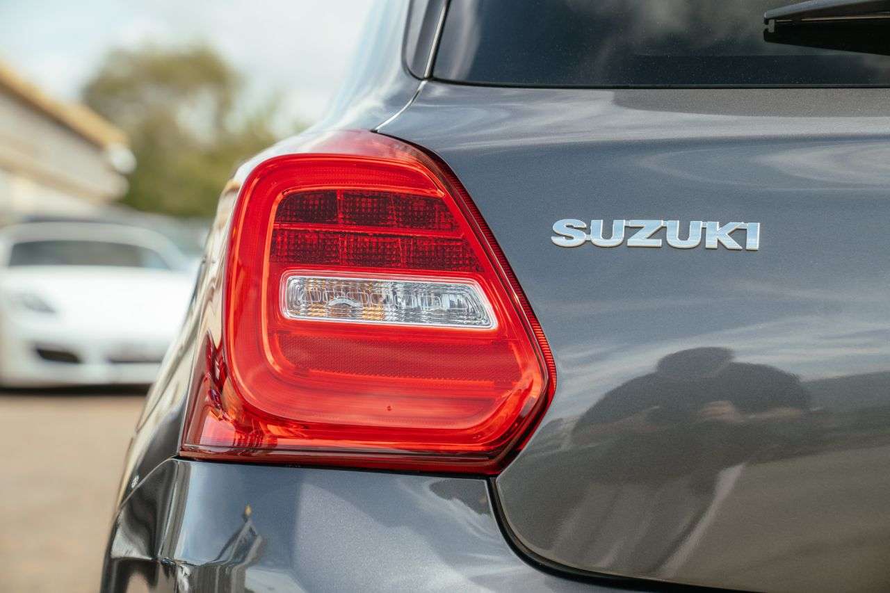 2022 SUZUKI SWIFT 2022 SUZUKI SWIFT