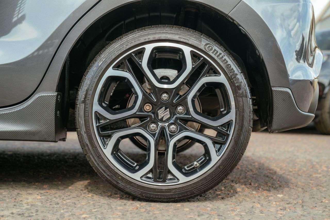 2022 SUZUKI SWIFT 2022 SUZUKI SWIFT
