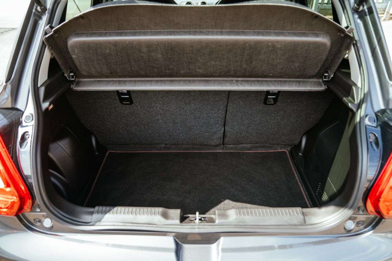 2022 SUZUKI SWIFT 2022 SUZUKI SWIFT