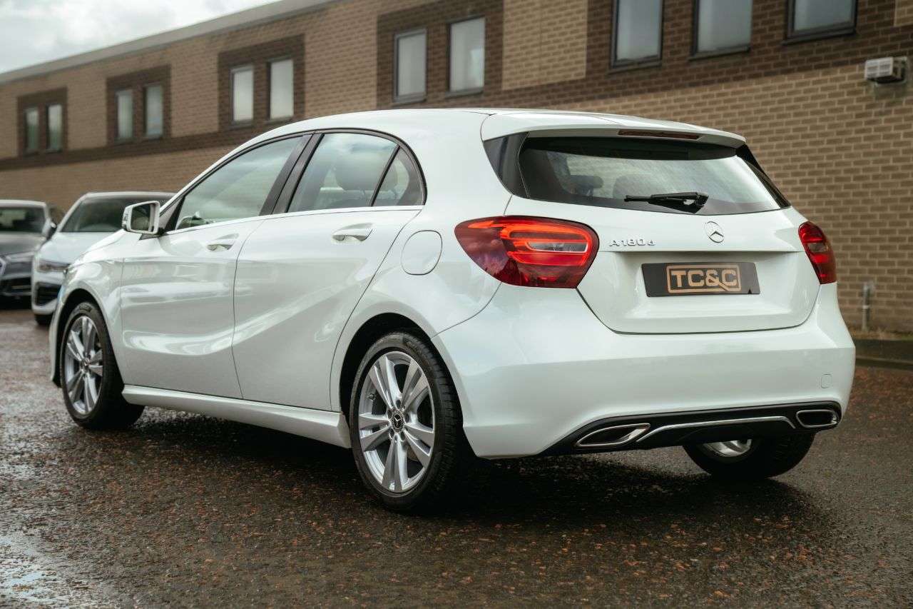 2017 MERCEDES-BENZ A CLASS 2017 MERCEDES-BENZ A CLASS