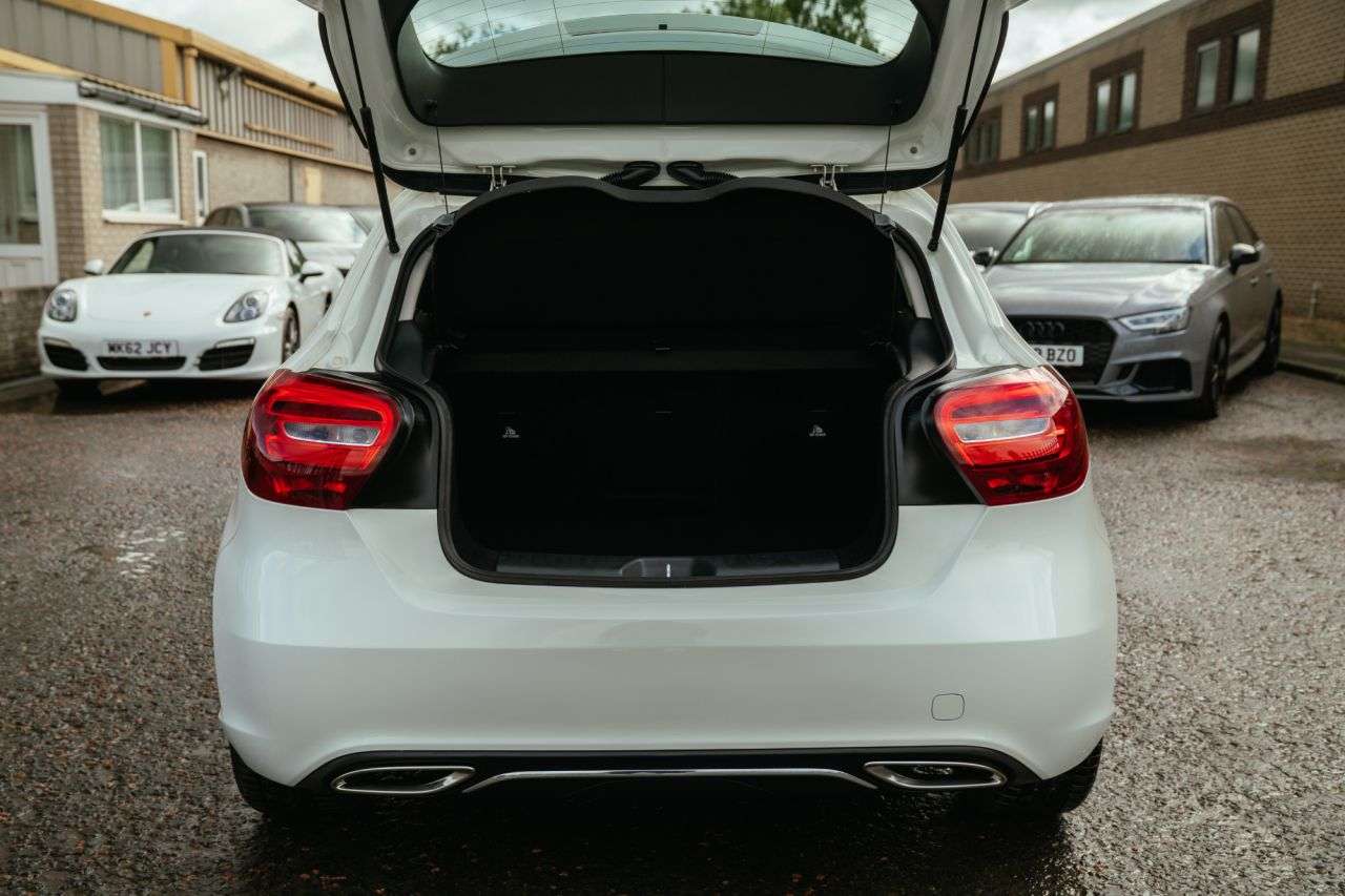 2017 MERCEDES-BENZ A CLASS 2017 MERCEDES-BENZ A CLASS