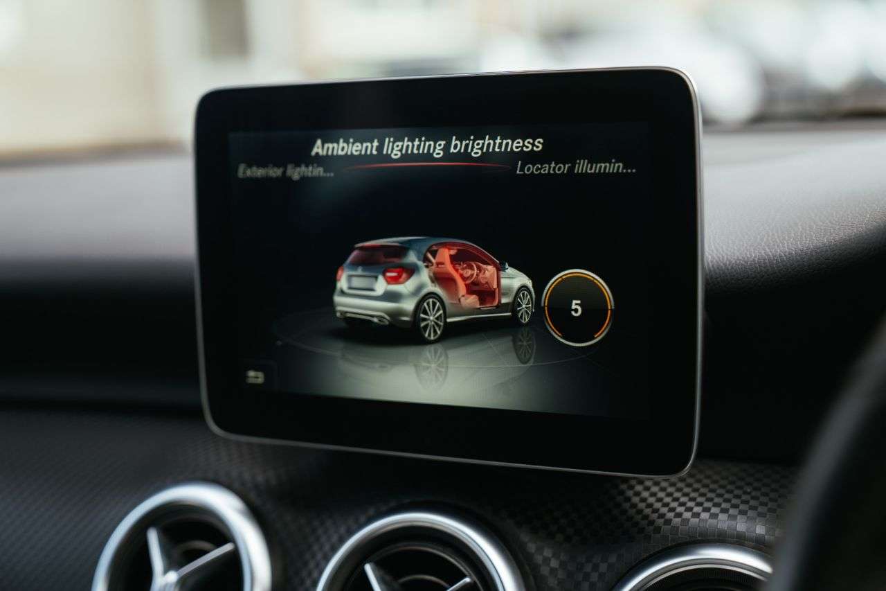2017 MERCEDES-BENZ A CLASS 2017 MERCEDES-BENZ A CLASS