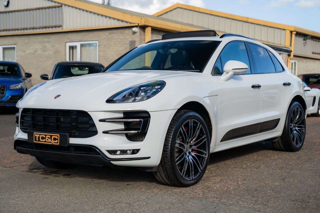 2017 PORSCHE MACAN 2017 PORSCHE MACAN