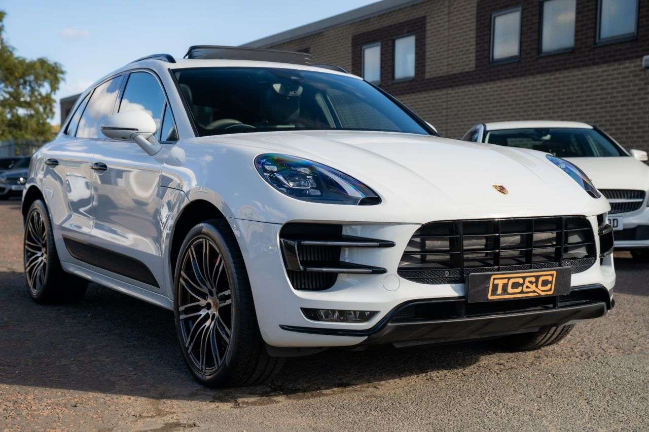 2017 PORSCHE MACAN 2017 PORSCHE MACAN