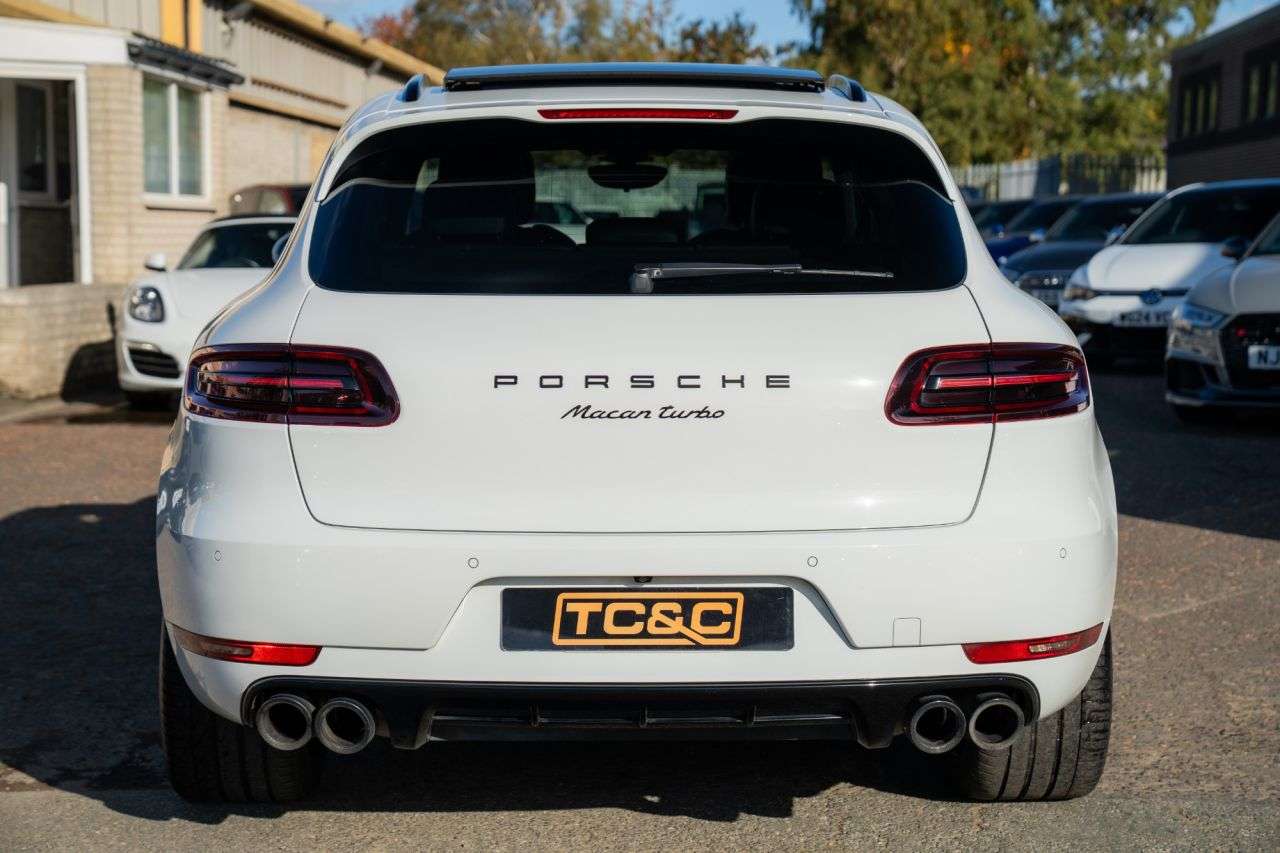2017 PORSCHE MACAN 2017 PORSCHE MACAN