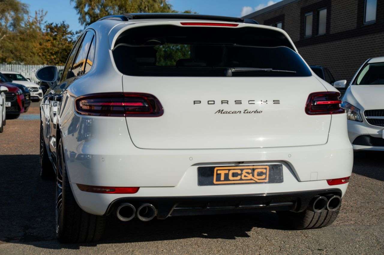 2017 PORSCHE MACAN 2017 PORSCHE MACAN
