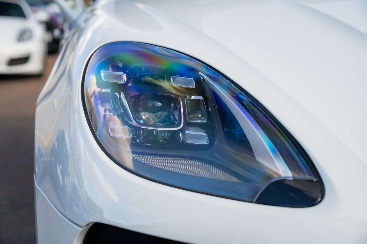 2017 PORSCHE MACAN 2017 PORSCHE MACAN
